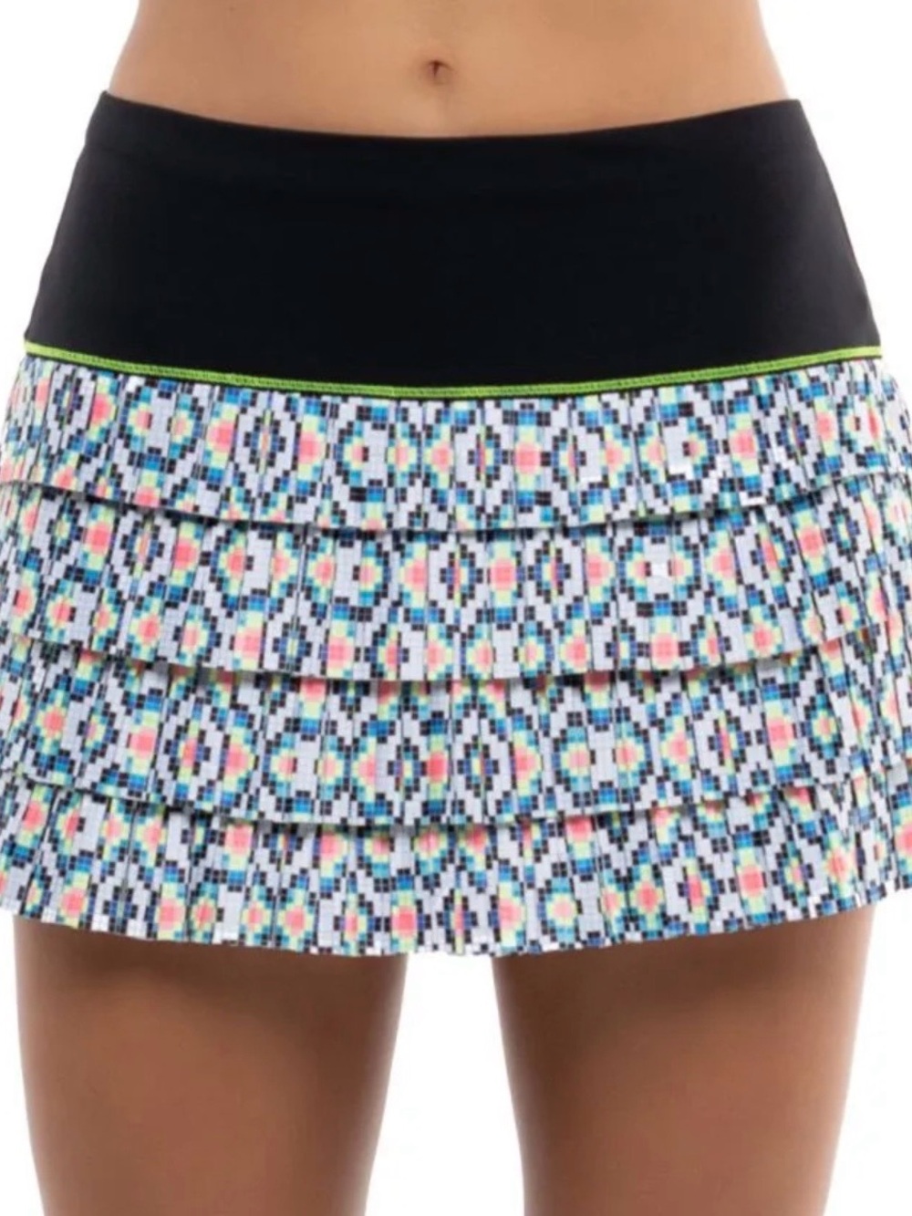 Women’s Lucky in Love Square Are You? Diamond Grid Pleated Skort Size Medium